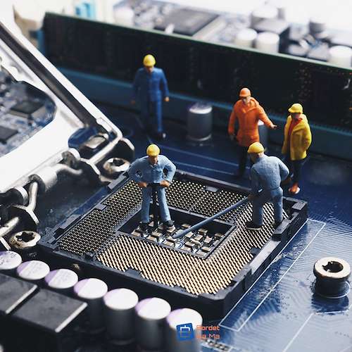 ترمیم مادربرد (Motherboard) کامپیوتر - بردت با ما